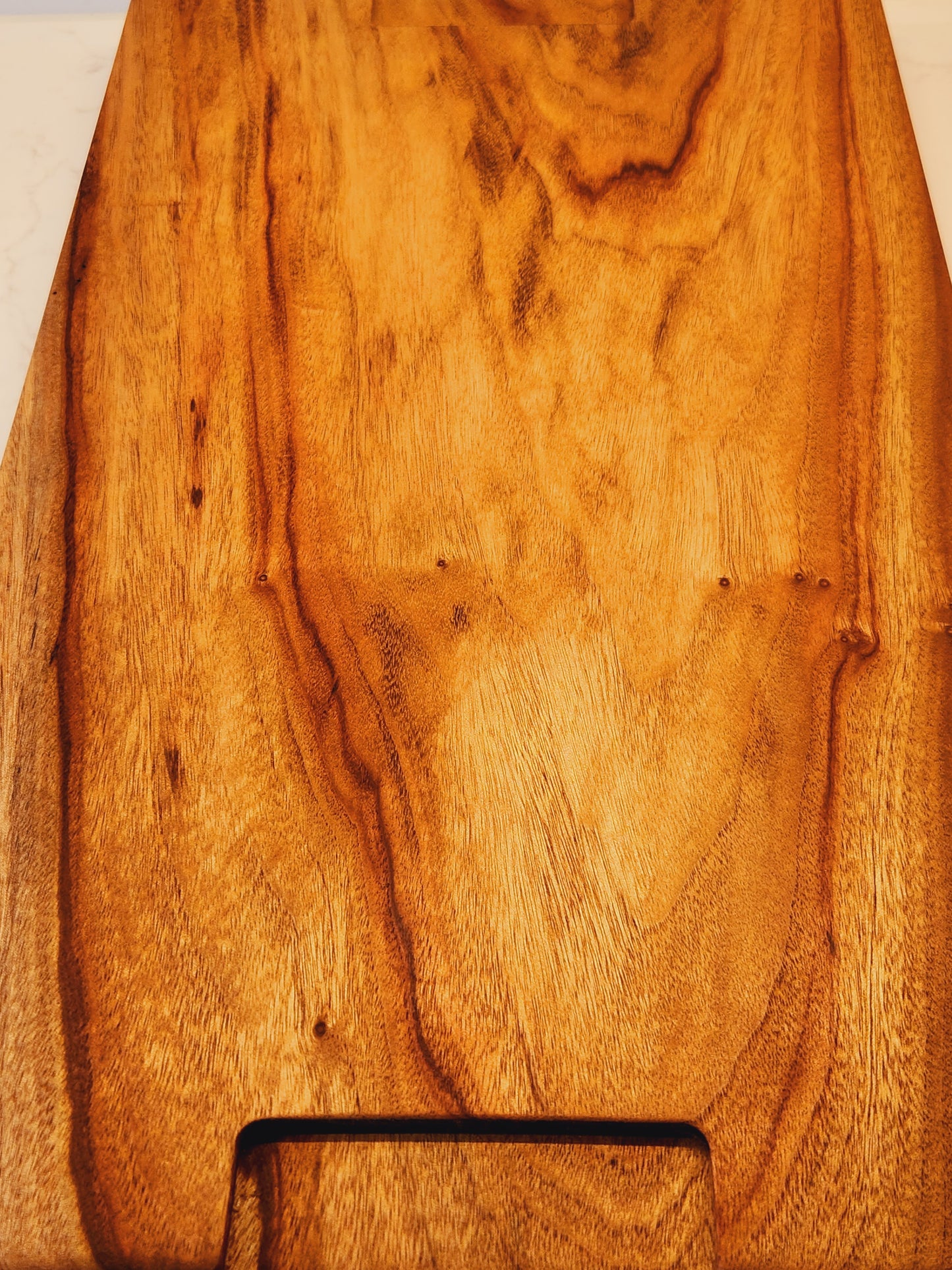 Camphor Laurel serving board